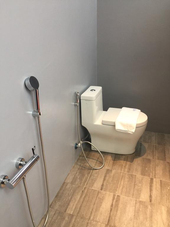 日光包棟輕旅宿 Azul Hostel 墾丁 エクステリア 写真
